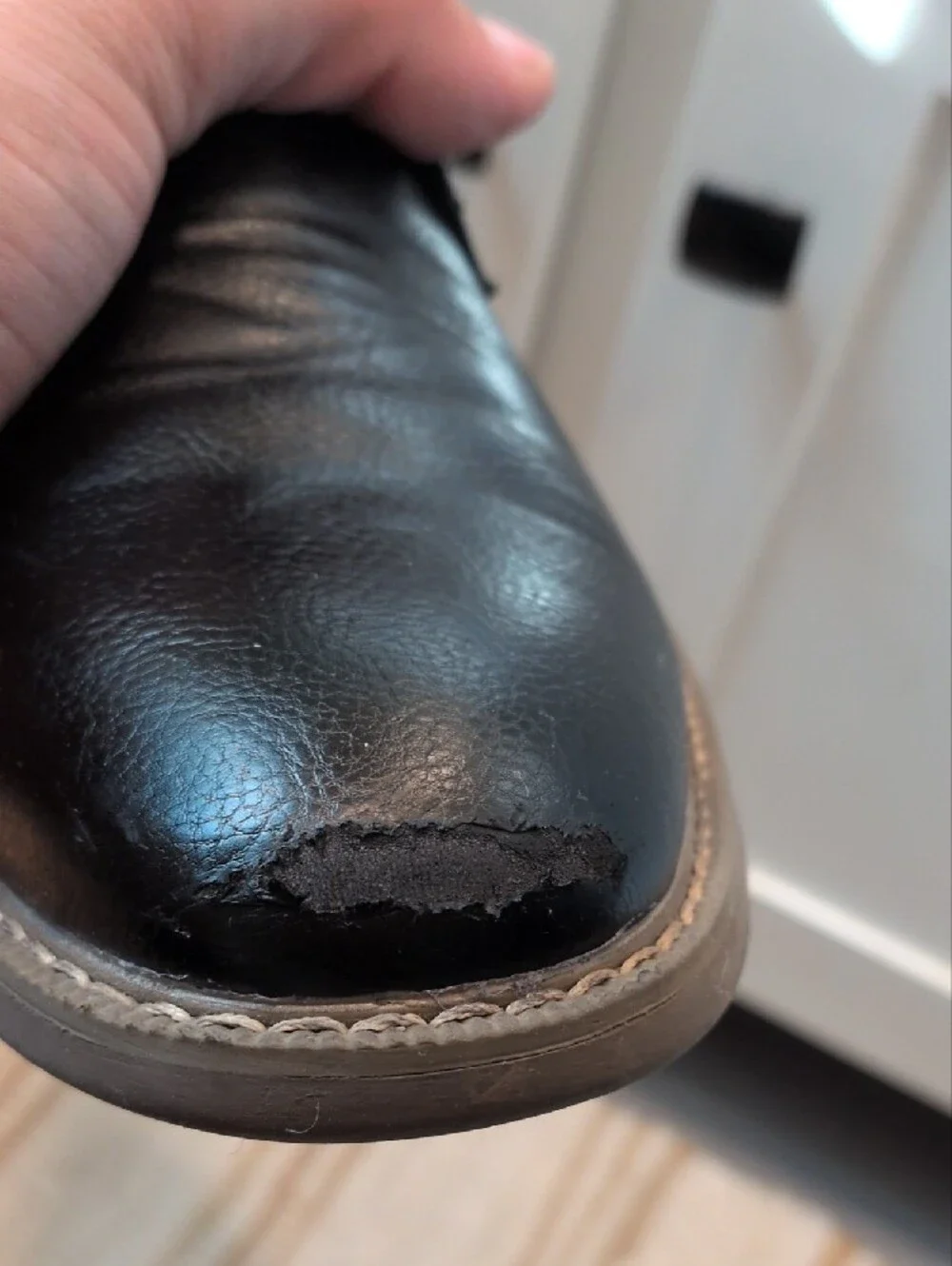 Van Heusen Men's US 11 Black Leather Lace-Up Chukka Boots